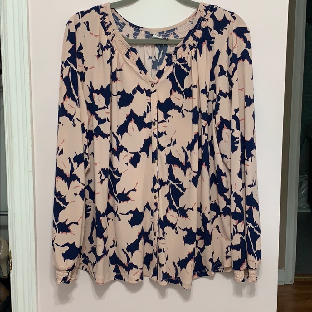 Women’s Blouse